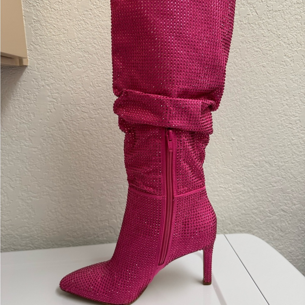 Gianni Bini Salaya Rhinestone Embellishment Fuchsia Slouchy Tall Boots/Heels 8M